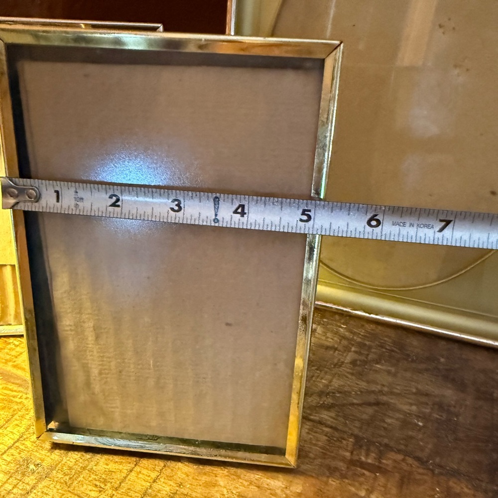 3-Vintage Gold Metal Photo Picture Frames Rectangular and Oval Freestanding - Picture 5 of 9